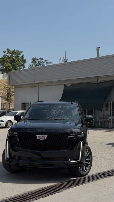 Cadillac Escalade 2024 yil teziga sotiladi