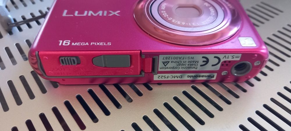 Фотоапарат LUMIX Panasonic