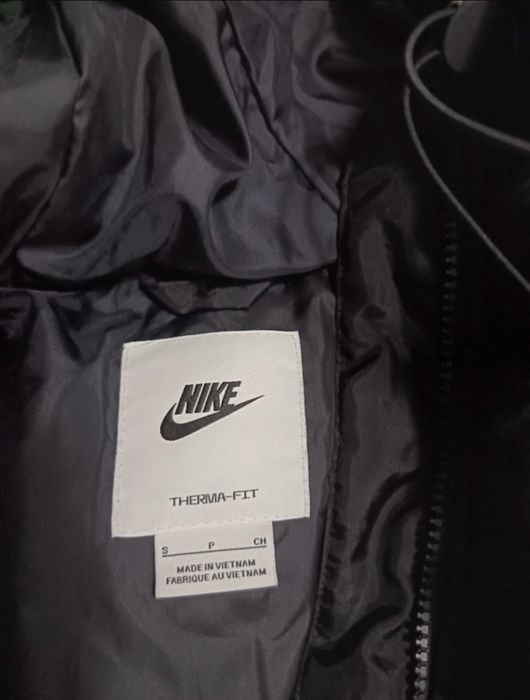 Geaca Nike femei