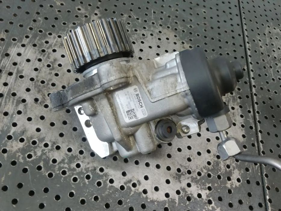 pompa inalta 2.2 d 55284529  alfa romeo giulia stelvio 0445010747 55274845