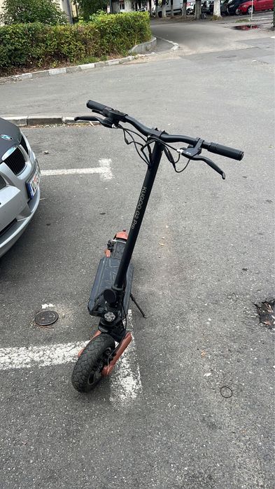 Vand trotineta electrica