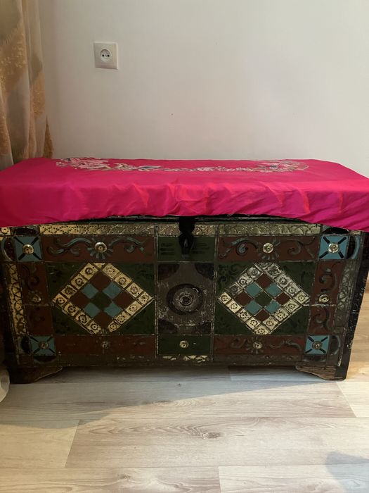 Продам сундук, большой