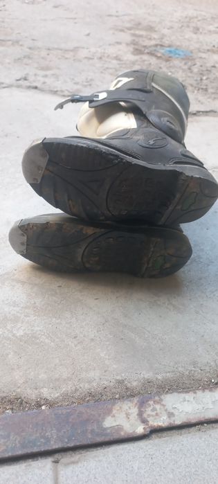 Мотокрос  ботуши