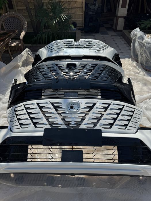 Передний бампер в сборе Changan CS75 Plus