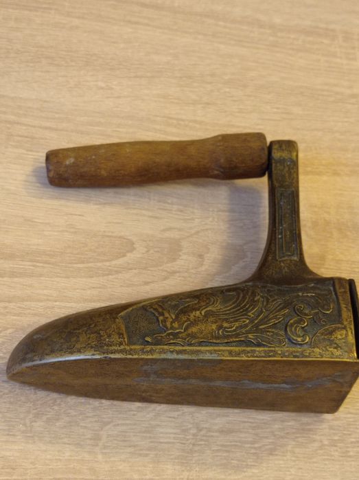 Fier calcat carbuni bronz colectie