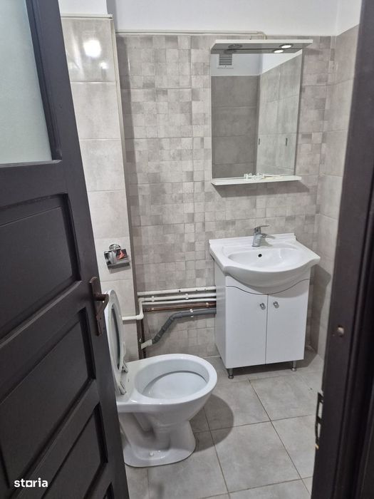 Apartament decomandat, trei camere, mobilat, utilat, 1Mai-Ciuperca