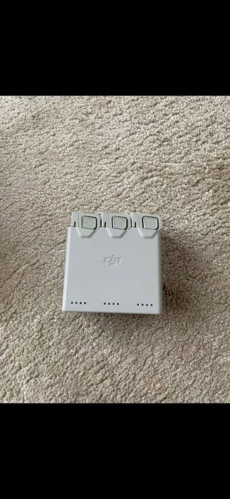 DJI mini 4 pro fly more combo с гаранция.