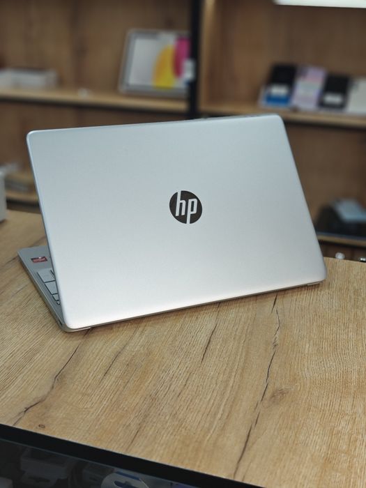 Ноутбук HP Laptop 15s Ryzen 5 5500U ОЗУ 8гб

Инстаграмм: Laptops.astan