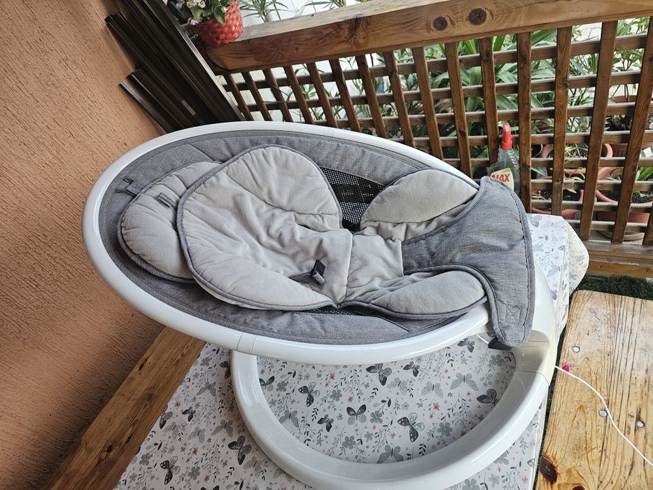 Leagăn electric folosit în condiții excelente funcționează impecabil