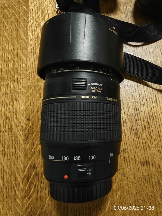 Aparat foto Canon EOS 1300D