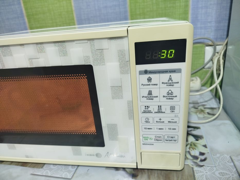 Продам микроволновку