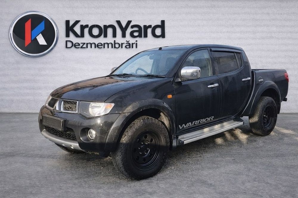 Tapiterie Plafon Mitsubishi L200 2006 - 2010 (618)