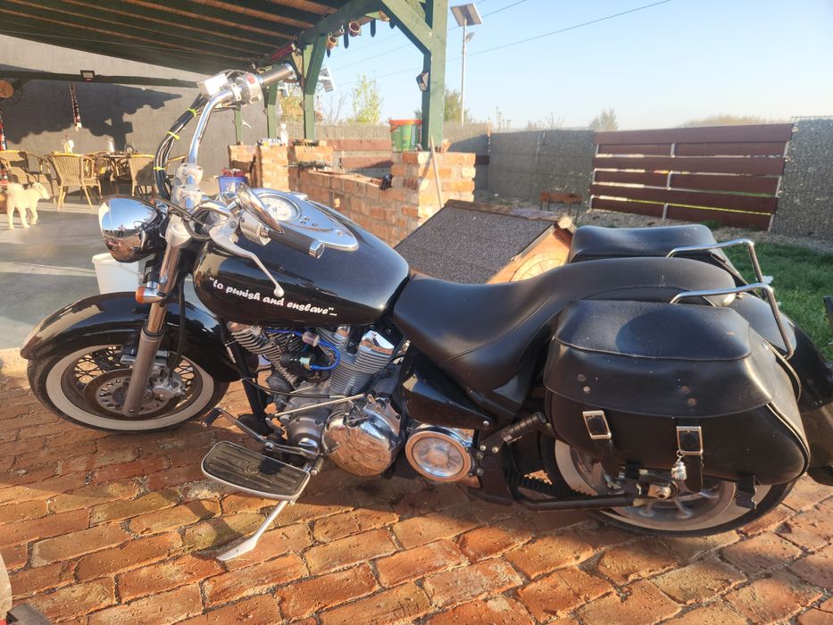 Yamaha XV 1600 Road Star