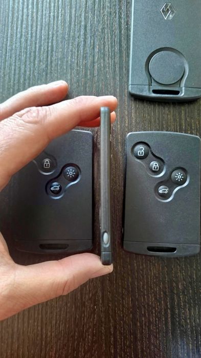 Card Cheie cartela Renault Clio , Captur 2009-2017, 4 Butoane keyless
