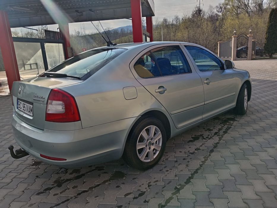 Vând SKODA OCTAVIA 1.6 TDI  Sau schimb cu  VW CADDY 1.9 TDI