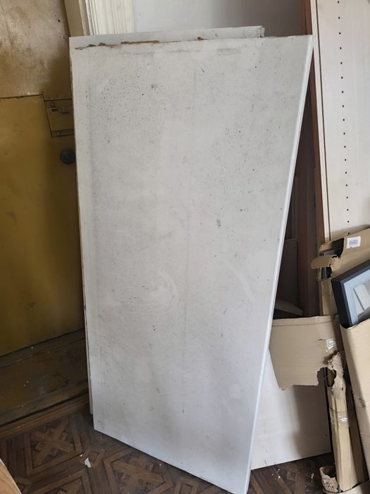 Пластиковые рамы без стекол б/у