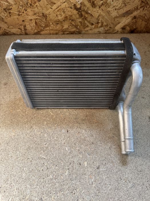 Радиатор печки Паджеро 2; 4М40.