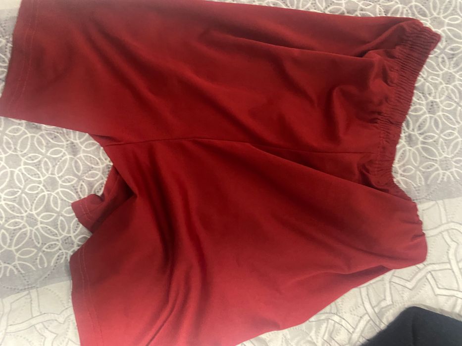 Къси гащи на liverpool nb