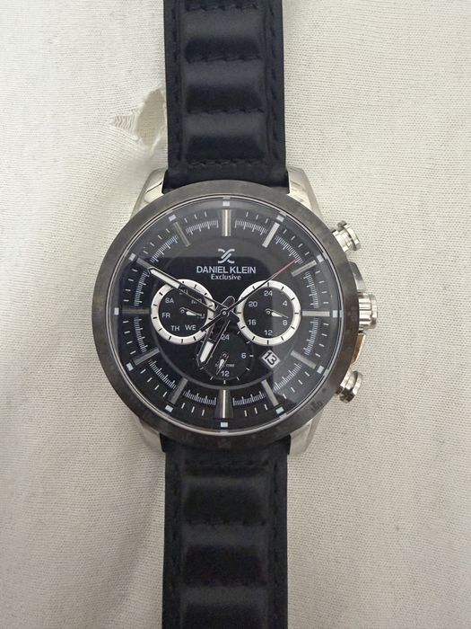 Часы daniel klein