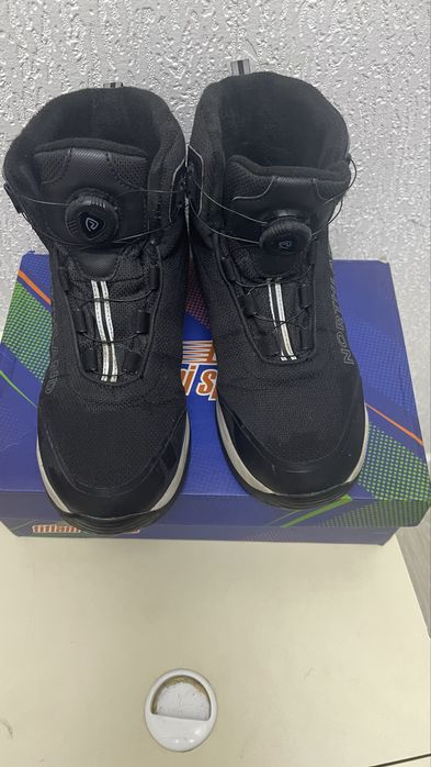 Зимняя обувь на мальчика