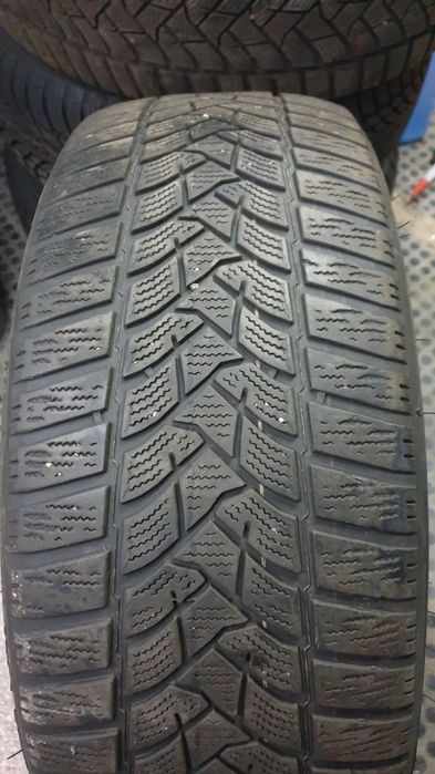 Гуми 205/55/16 Dunlop sp Winter
