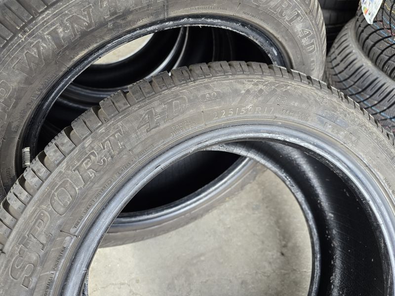 225/50/17 DUNLOP 4бр