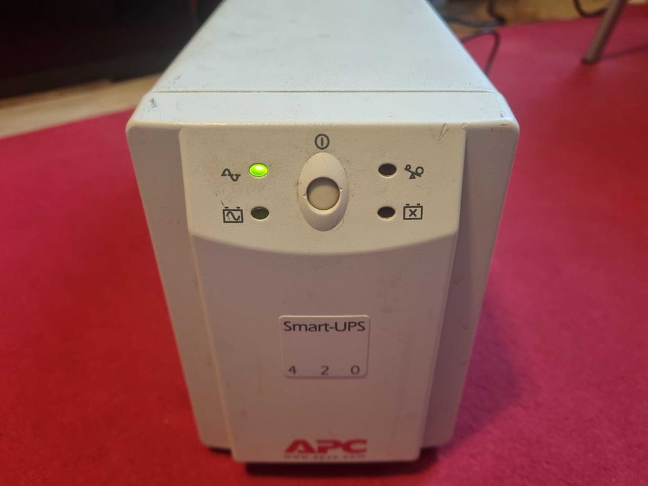 UPS APC Smart 420VA, Sursa de tensiune neintreruptibila cu refacerea tensiunii