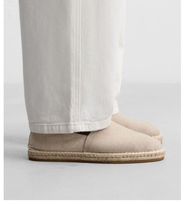 Обувь новая ZARA