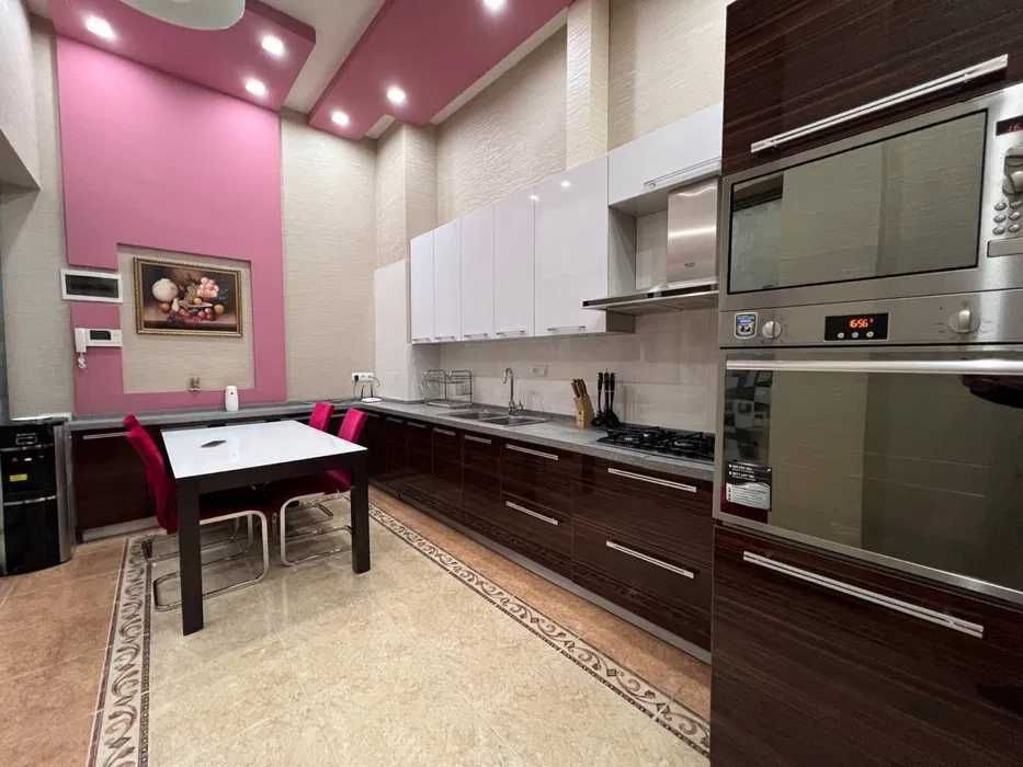 ЦУМ Космонавты СДАМ 3 комнат 120кв Банковский дом Айбек госпитальный