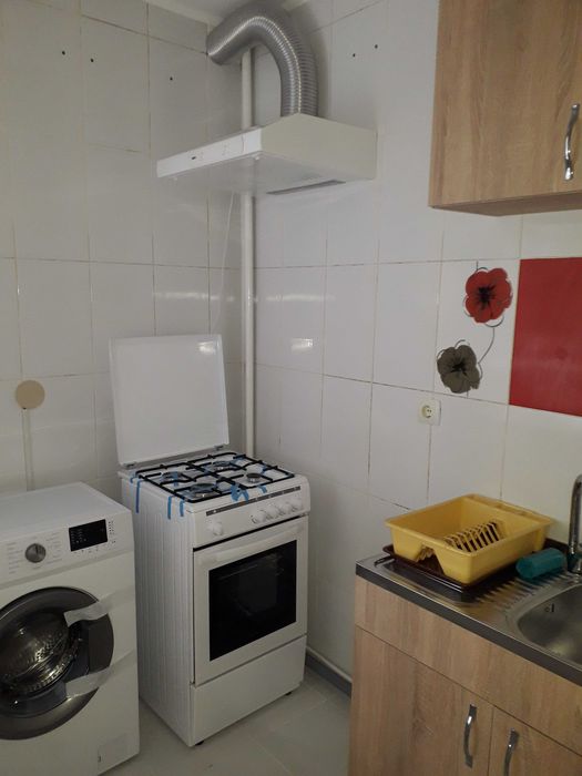 Proprietar inchiriez garsoniera