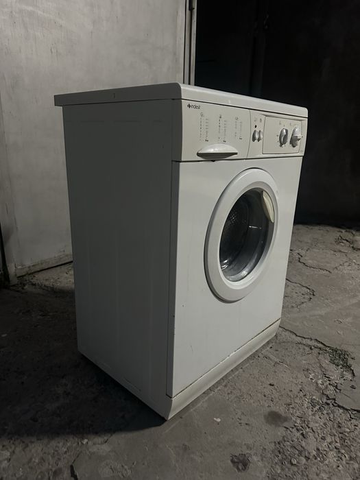 Indesit Avtomat kirmoshina