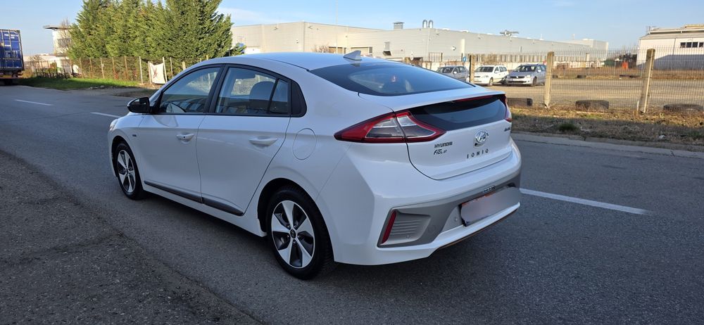 HYUNDAI Ioniq 2019 — imagine 3
