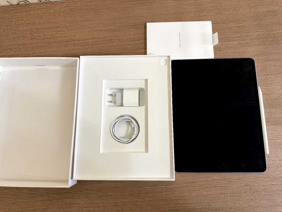 IPad air 13-inch (M2) WiFi 256гб