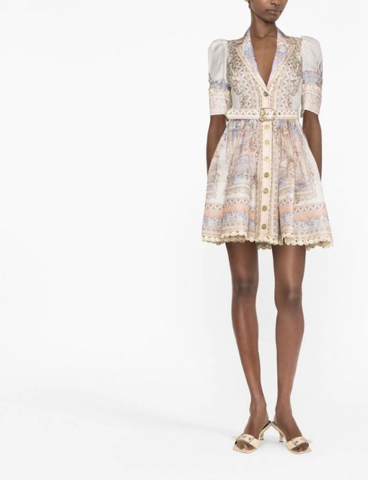 Красивое платье новое