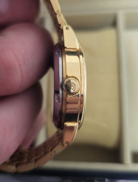 Ceas Astron automat - auriu