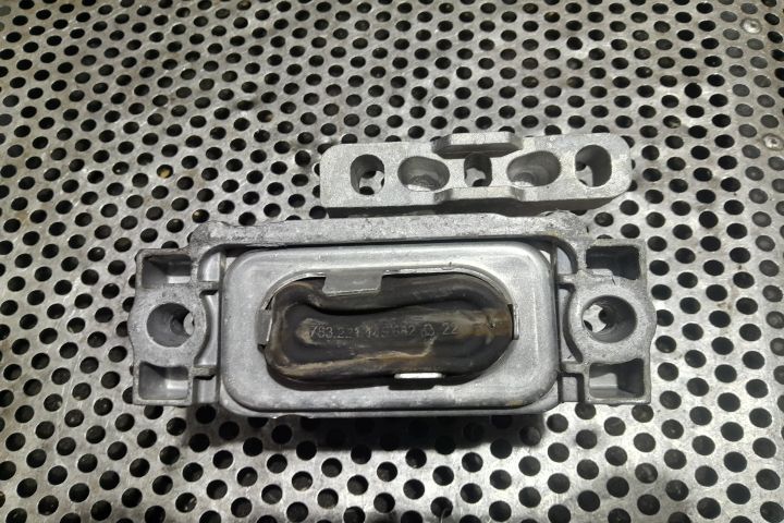 Suport motor 5Q0199262DE 5Q0199262DE Seat Ibiza a 5-a generatie KJ