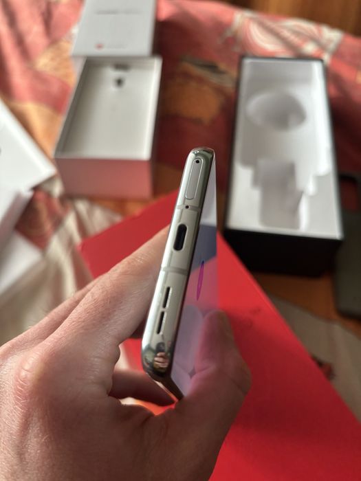 OnePlus 9 Pro full box liber de retea