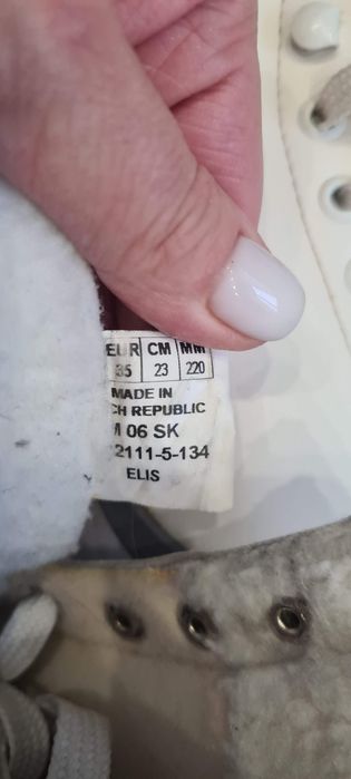 Продам Коньки Botas (Чехия)35 размер