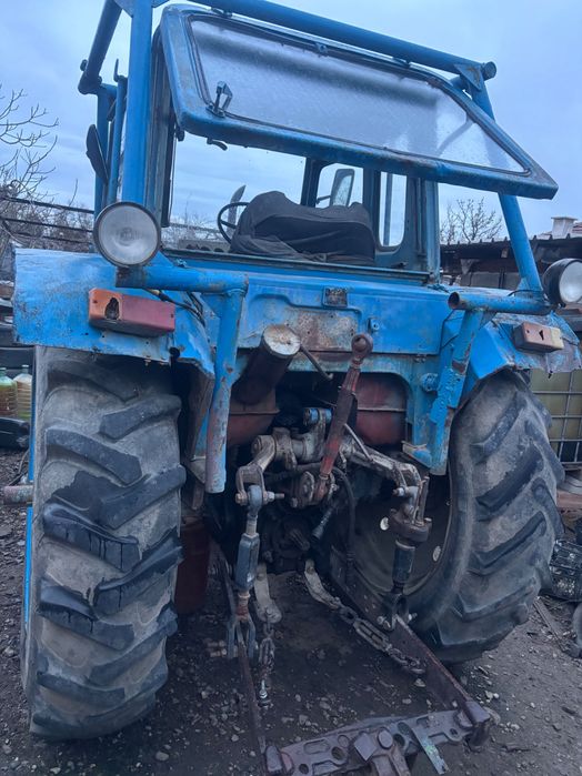 Трактор / МТЗ - 80