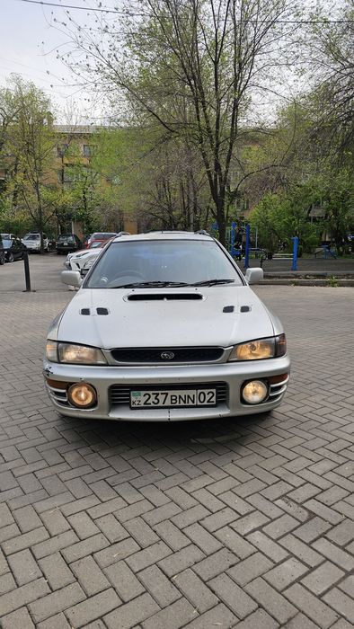 Subaru Impreza WRX 2 литра, моно турбо.