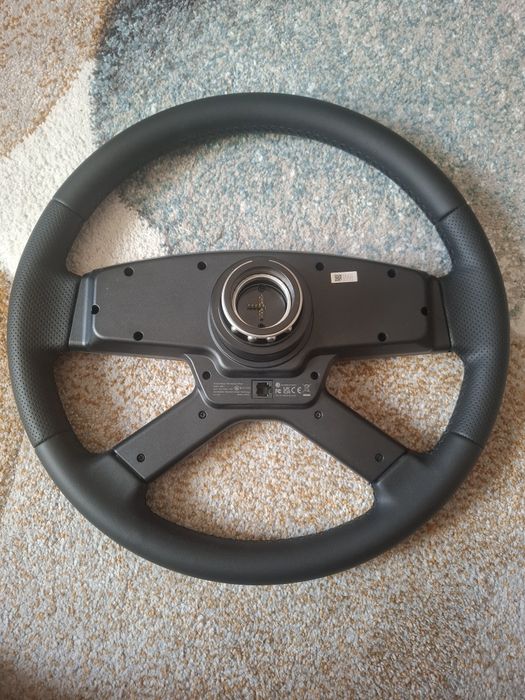 Volan Moza TSW Truck + suport  Moza Clamp for Truck Wheel