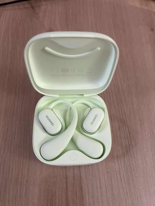 Безжични слушалки Huawei