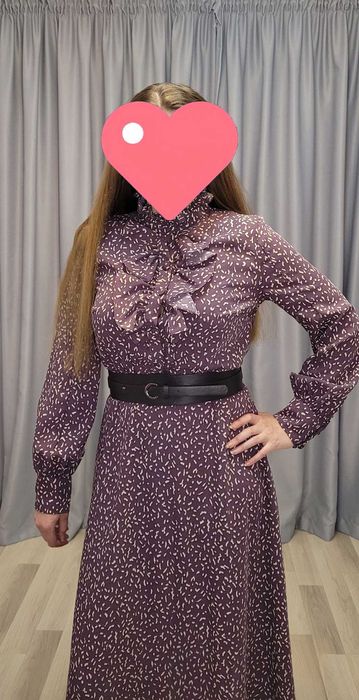 Rochia violet midi cu mâneci lungi