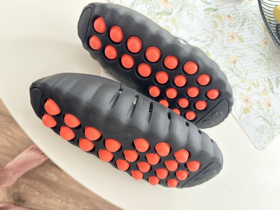 Slapi nike mind 42