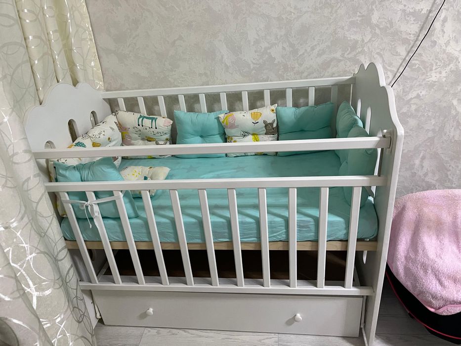 Продам детскую кровать