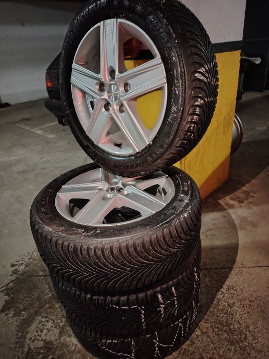 2 Seturi roti 16 complete VW,AUDI ,Scoda ,Seat