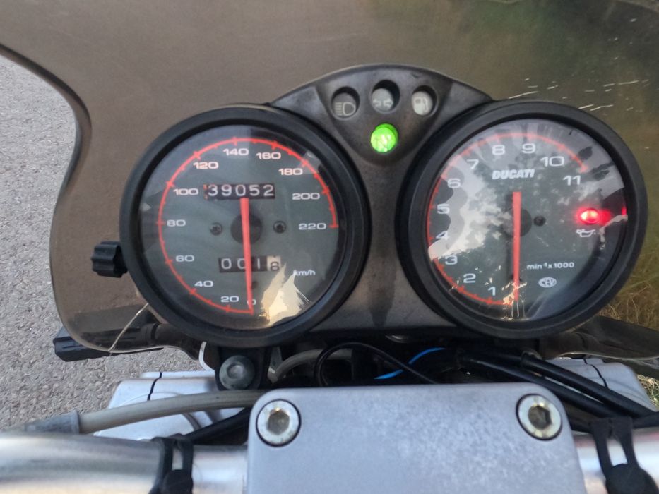 Ducati monster 600