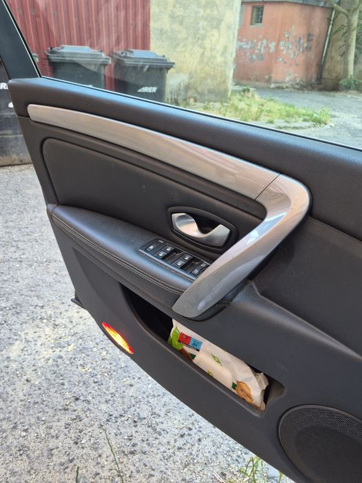 RENAULT Laguna 2011 — imagine 5