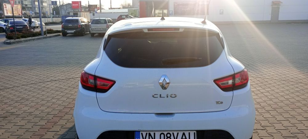 Vând Renault Clio 2015