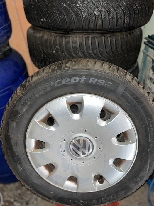 Set 4 roți de iarnă cauciucuri + jante 195/65R15